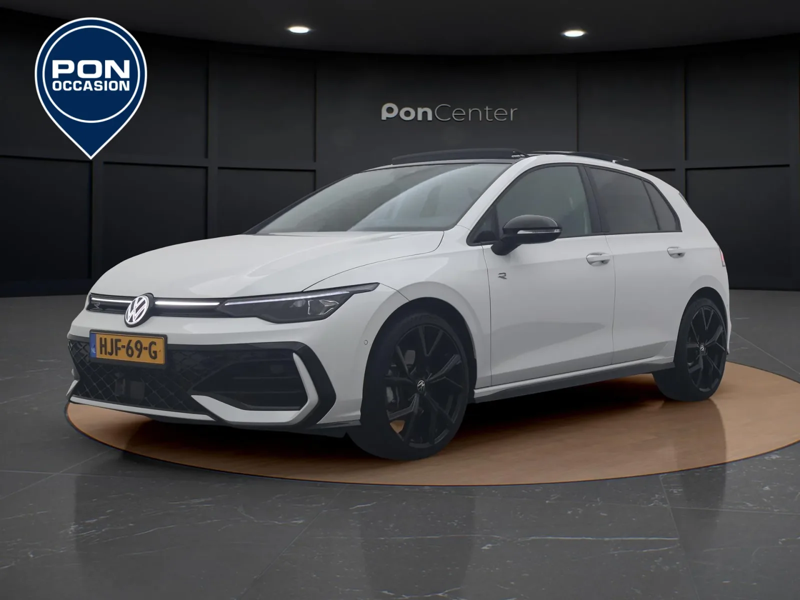 Volkswagen Golf (2025) — foto 1