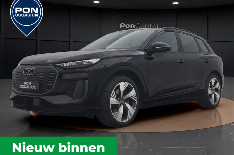 Audi Q6 e-tron (2024)
