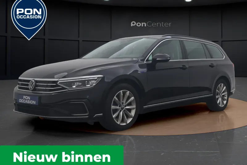 Volkswagen Passat (2023)