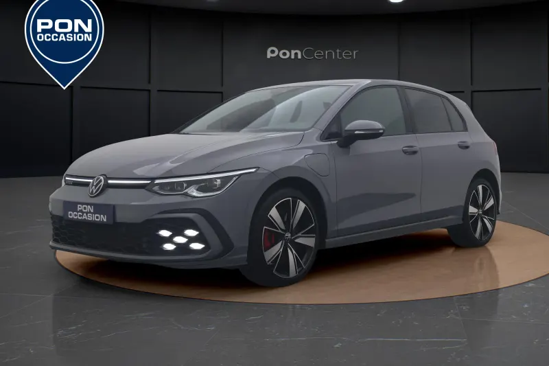 Volkswagen Golf (2021)