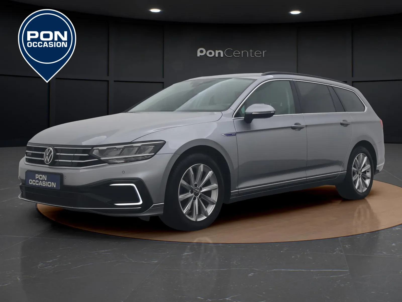 Volkswagen Passat (2020) — foto 1