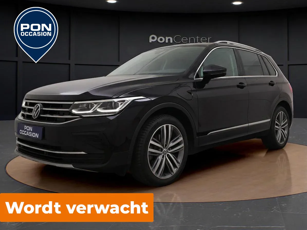 Volkswagen Tiguan (2022) — foto 1