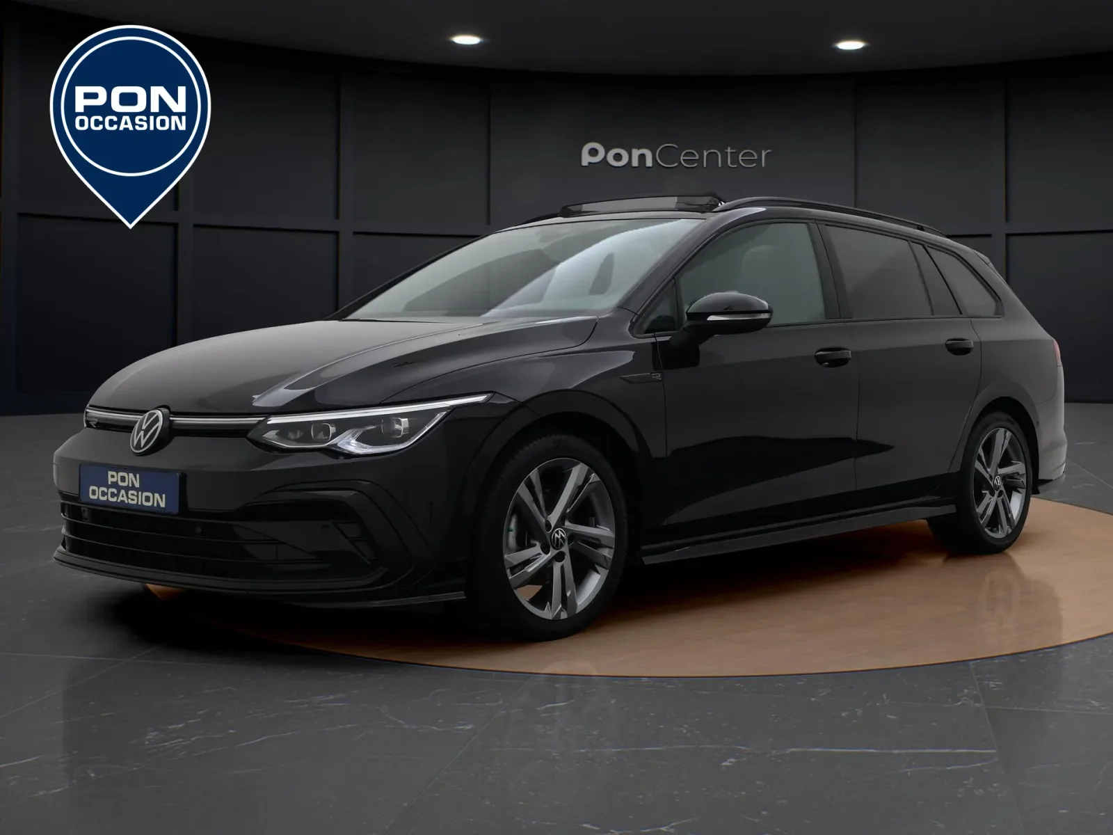 Volkswagen Golf (2024) — foto 1
