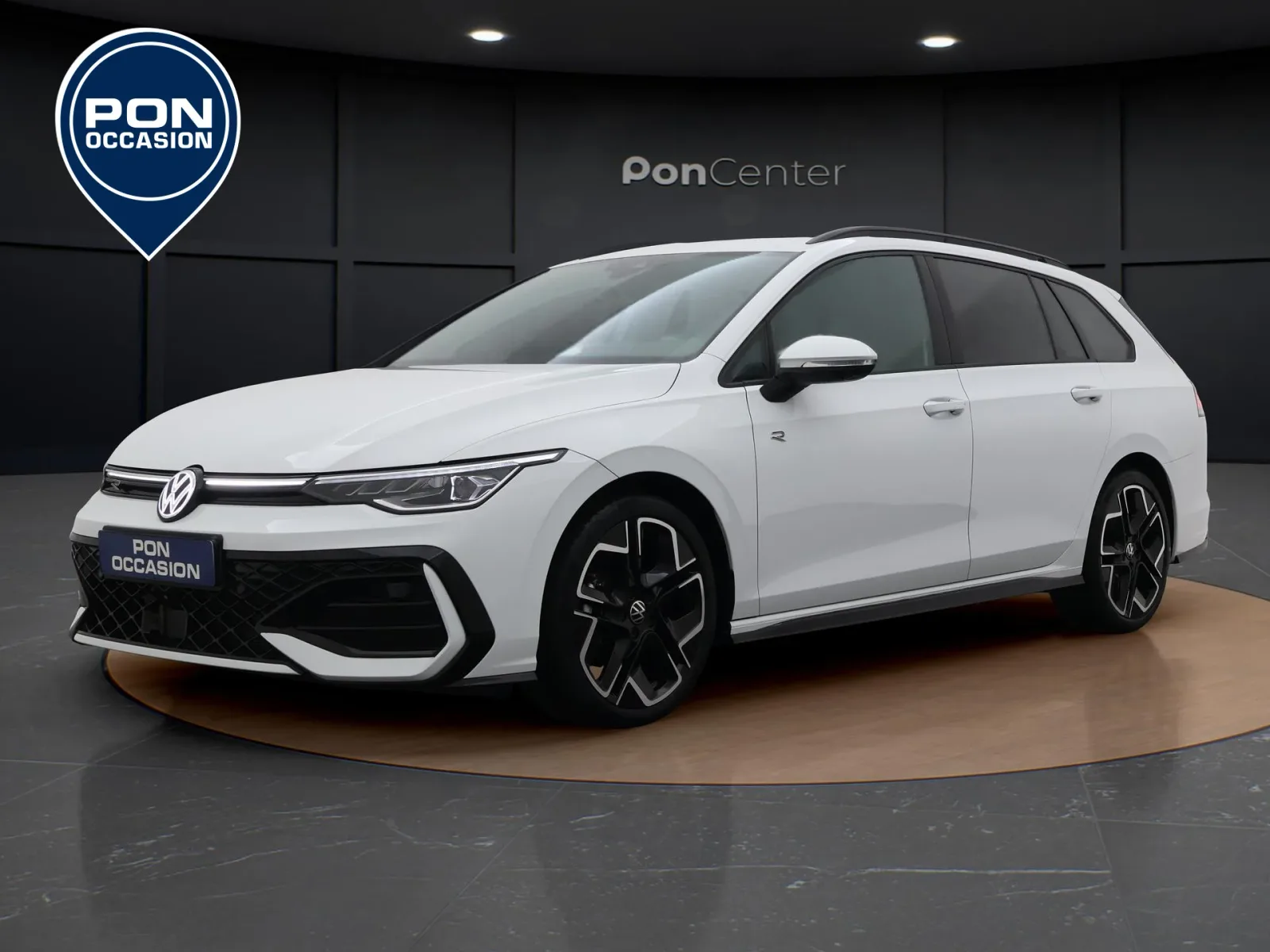 Volkswagen Golf (2025) — foto 1