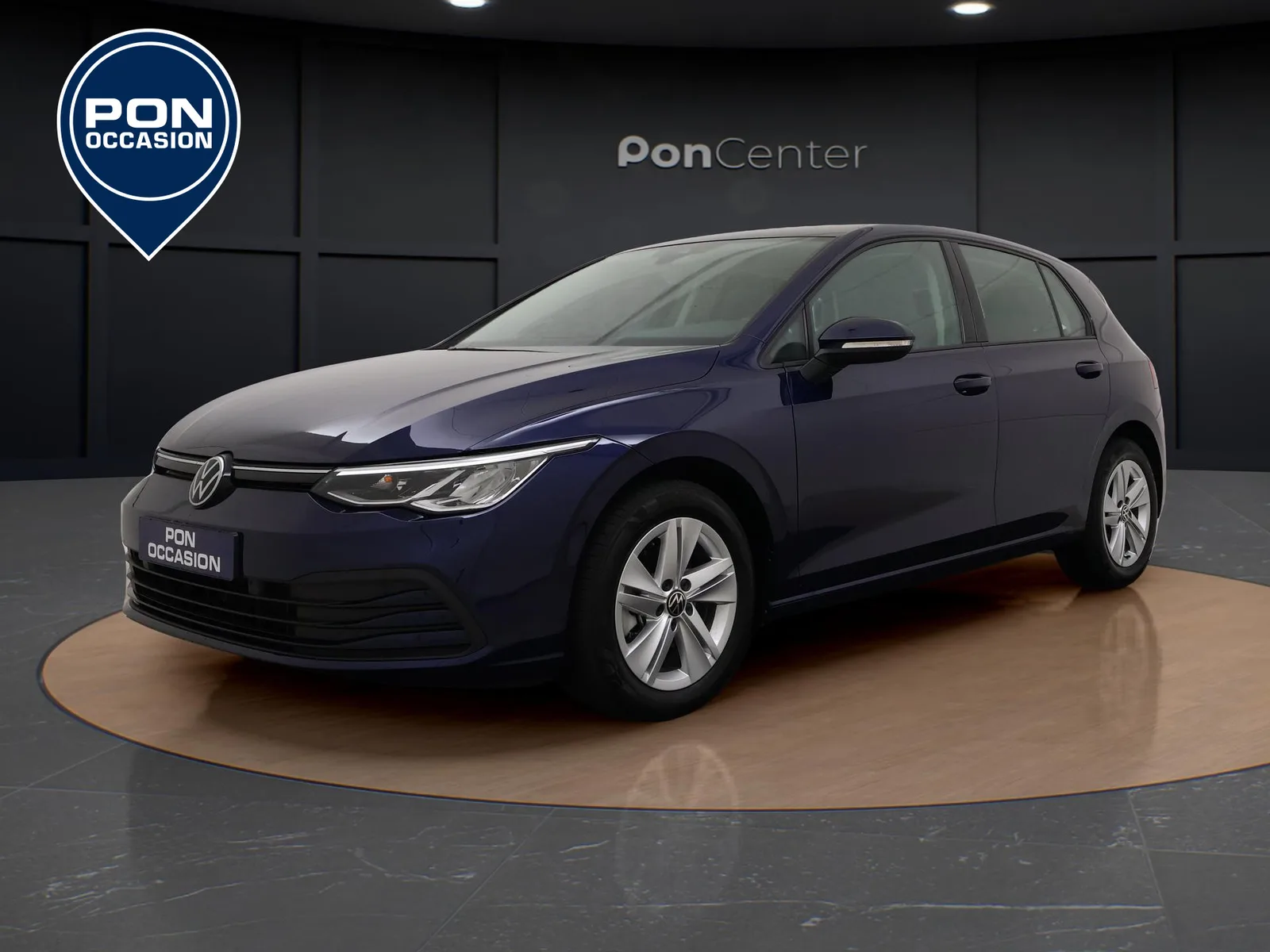 Volkswagen Golf (2024) — foto 1