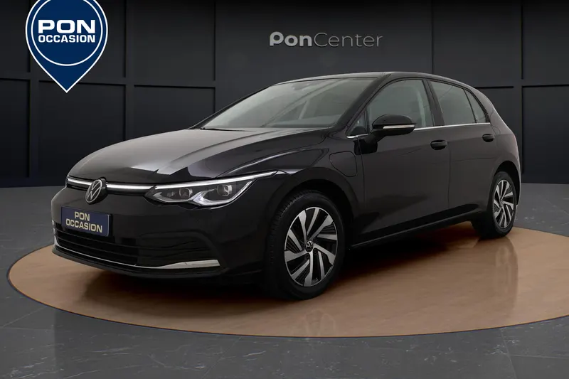 Volkswagen Golf (2023)