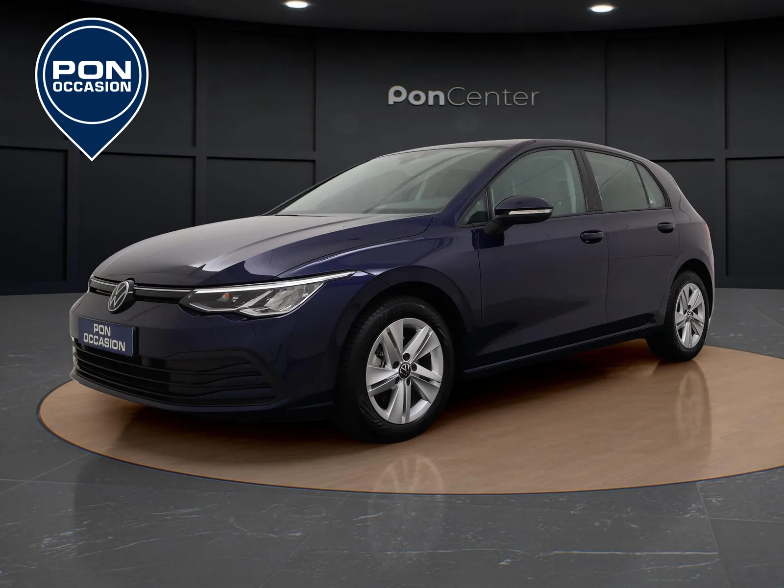 Volkswagen Golf (2024) — foto 1