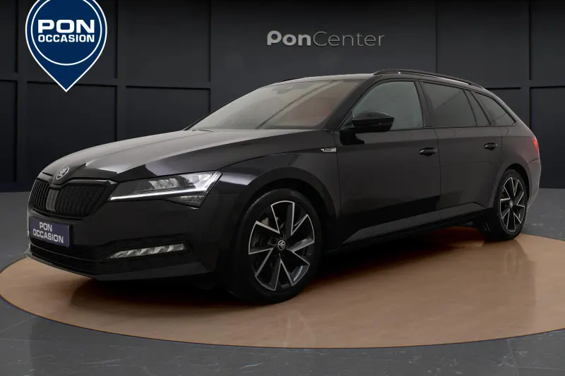 Škoda Superb (2023)