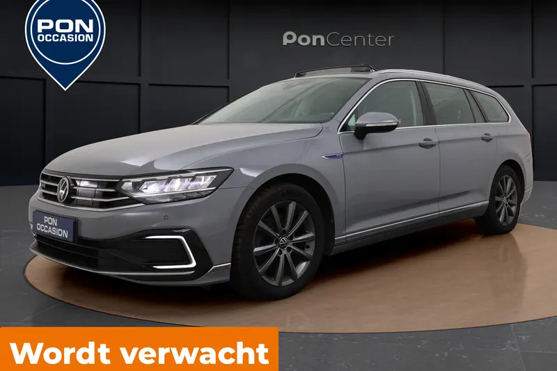 Volkswagen Passat (2022)