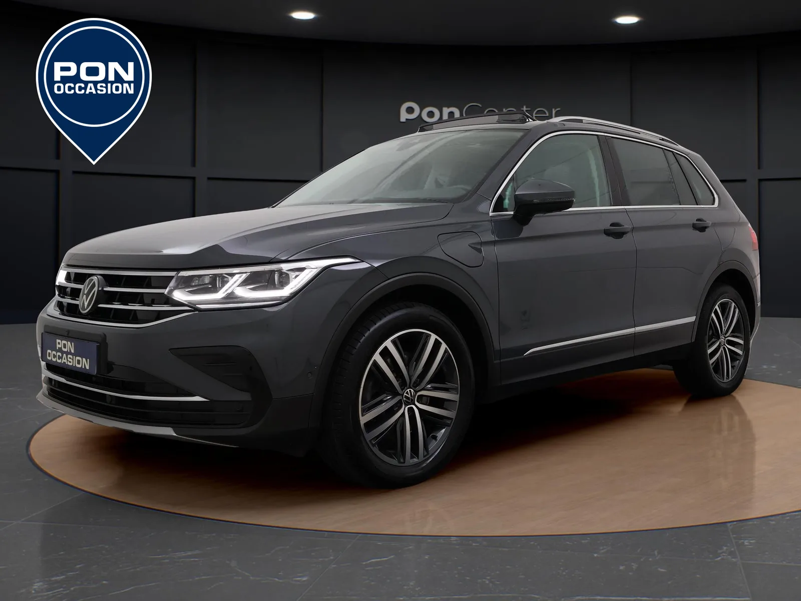 Volkswagen Tiguan (2022) — foto 1