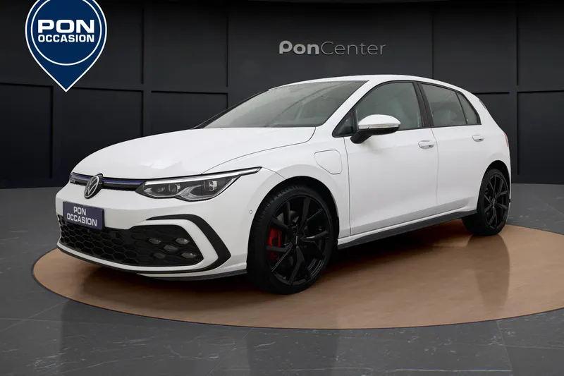 Volkswagen Golf (2022)