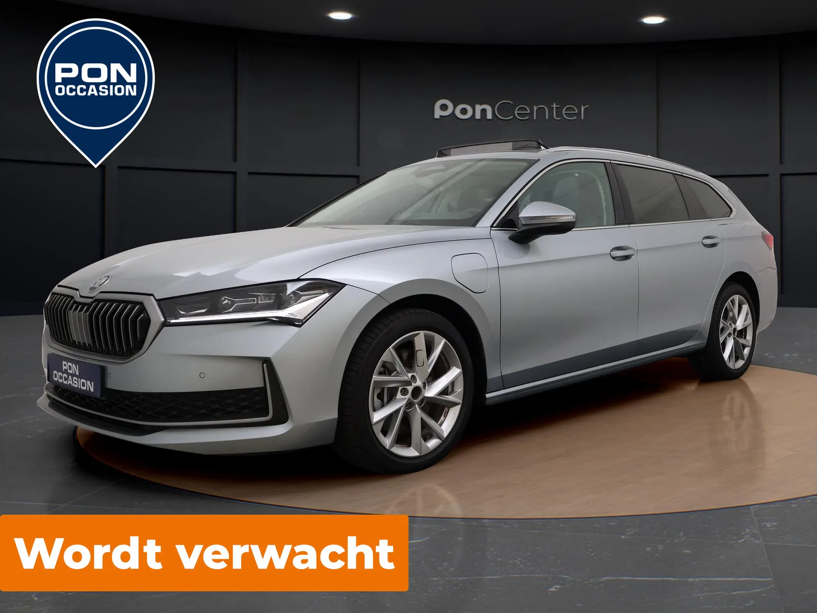 Škoda Superb (2025) — foto 1