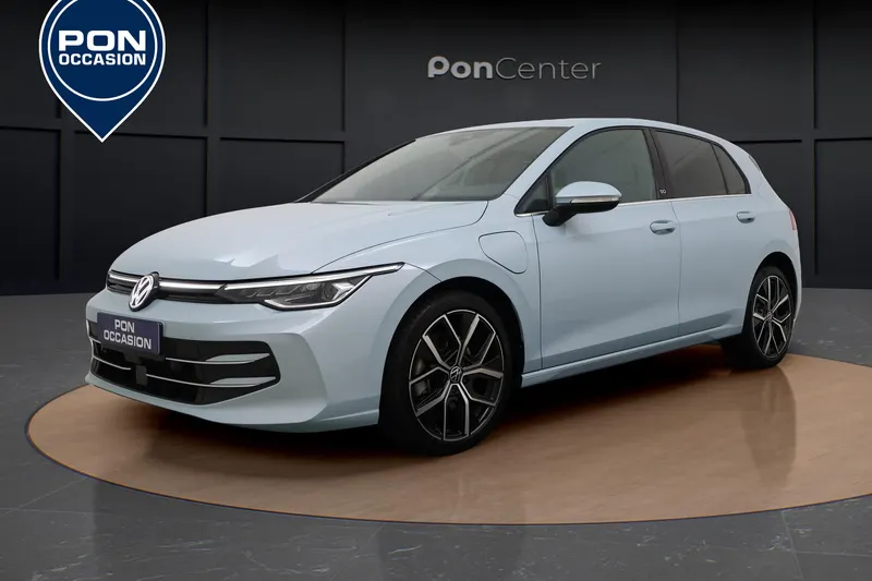 Volkswagen Golf (2024)