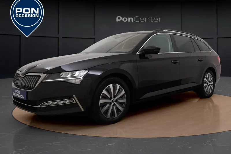 Škoda Superb (2022)