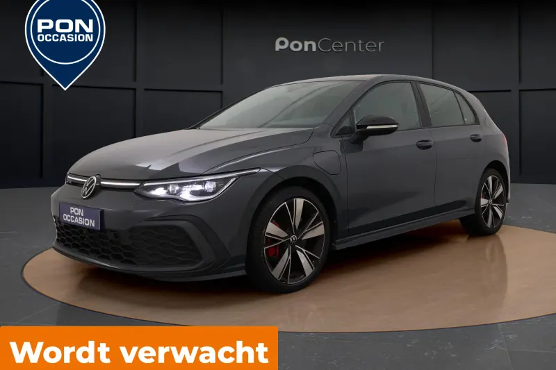 Volkswagen Golf (2022)
