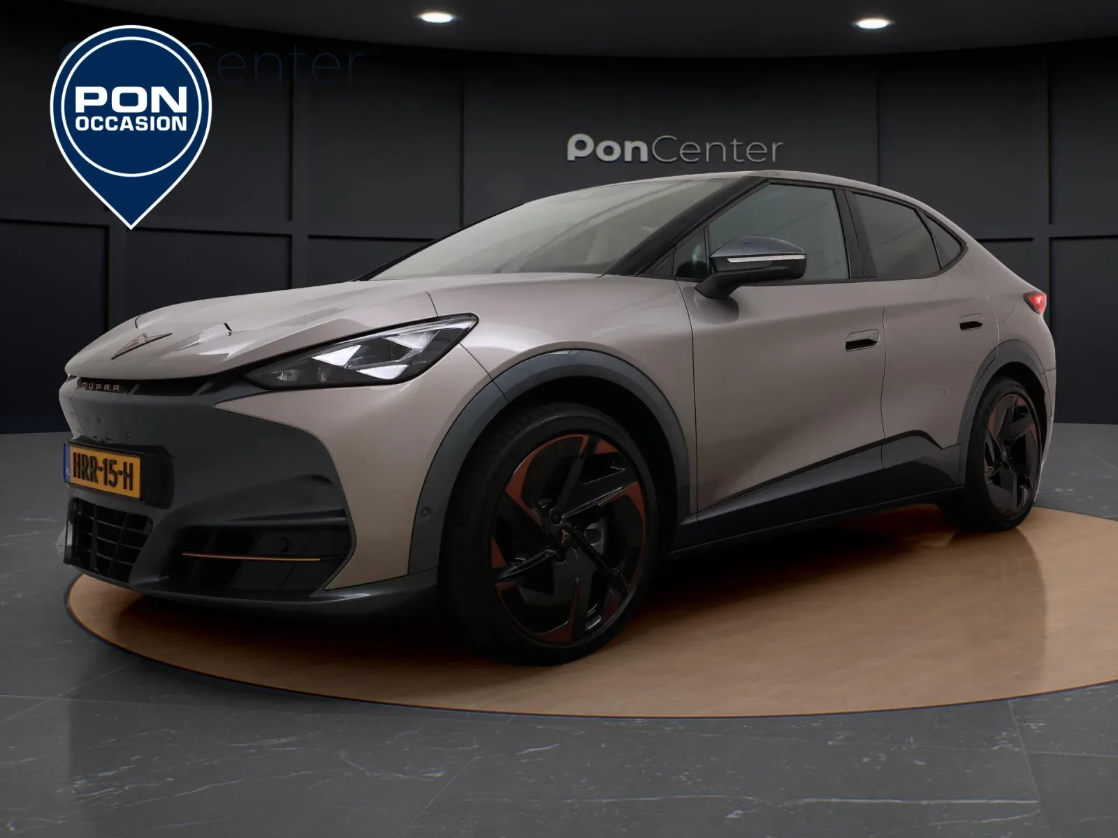 CUPRA Tavascan (2025) — foto 1