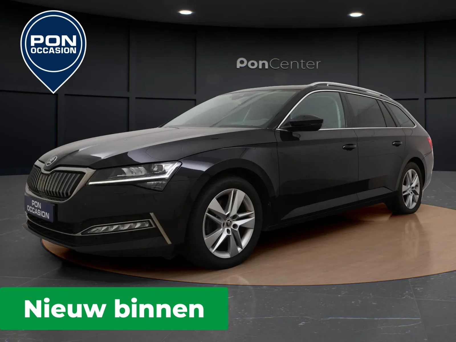 Škoda Superb (2023) — foto 1
