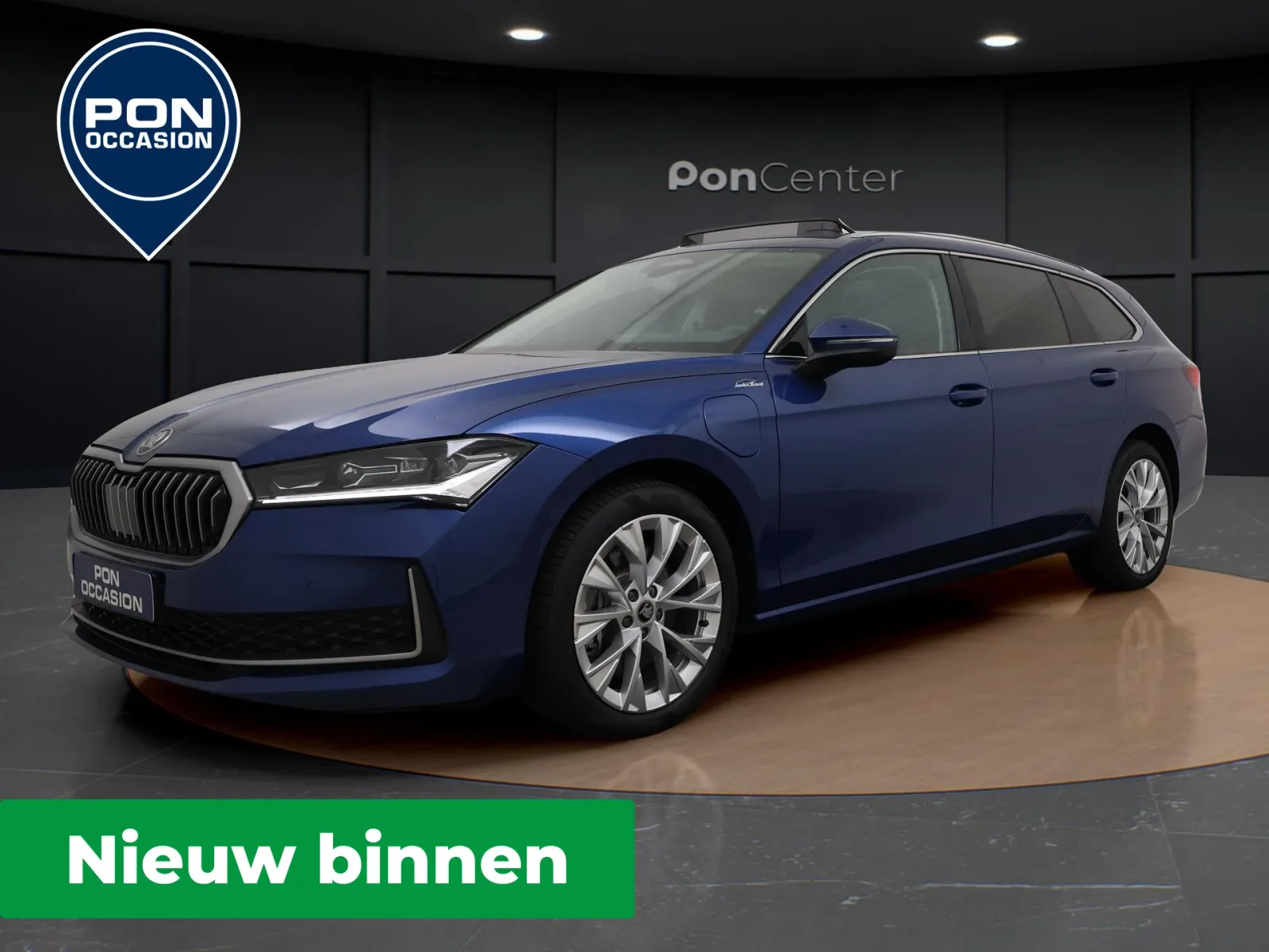 Škoda Superb (2025) — foto 1