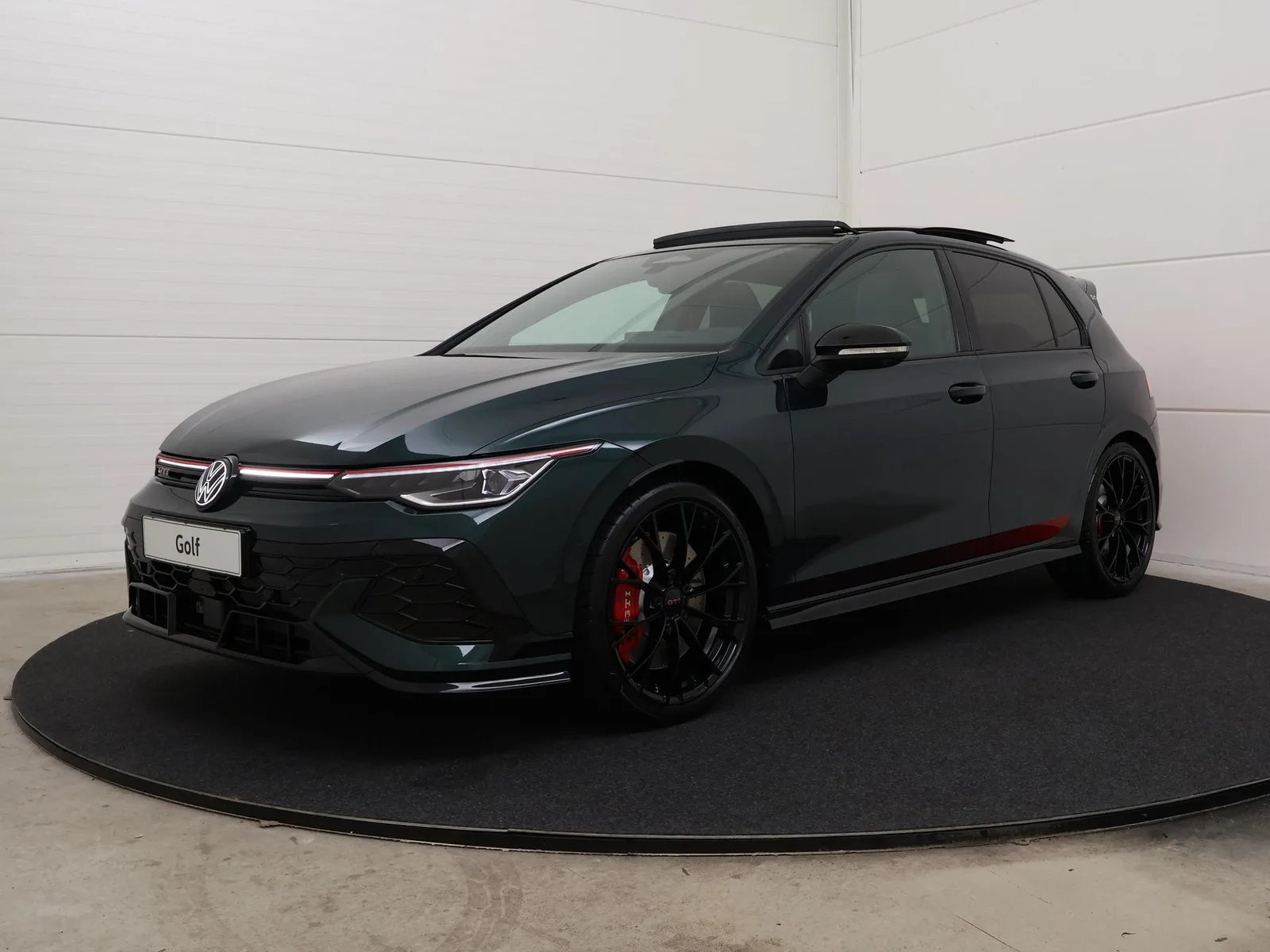 Volkswagen Golf (2026) — foto 1