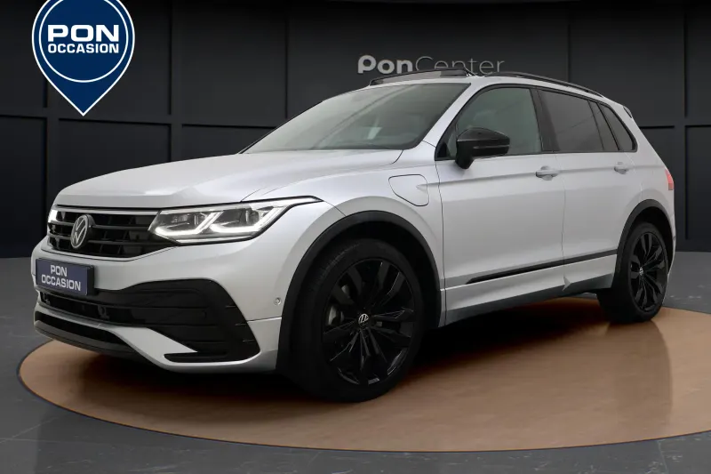 Volkswagen Tiguan (2022)