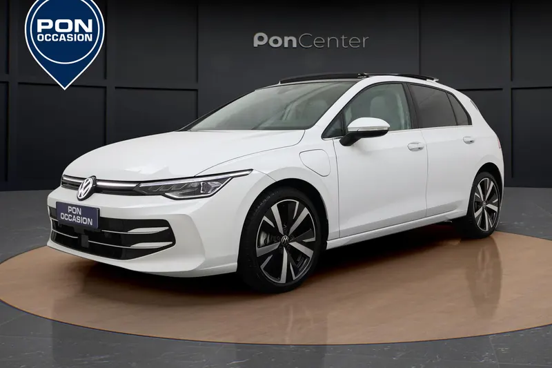 Volkswagen Golf (2025)