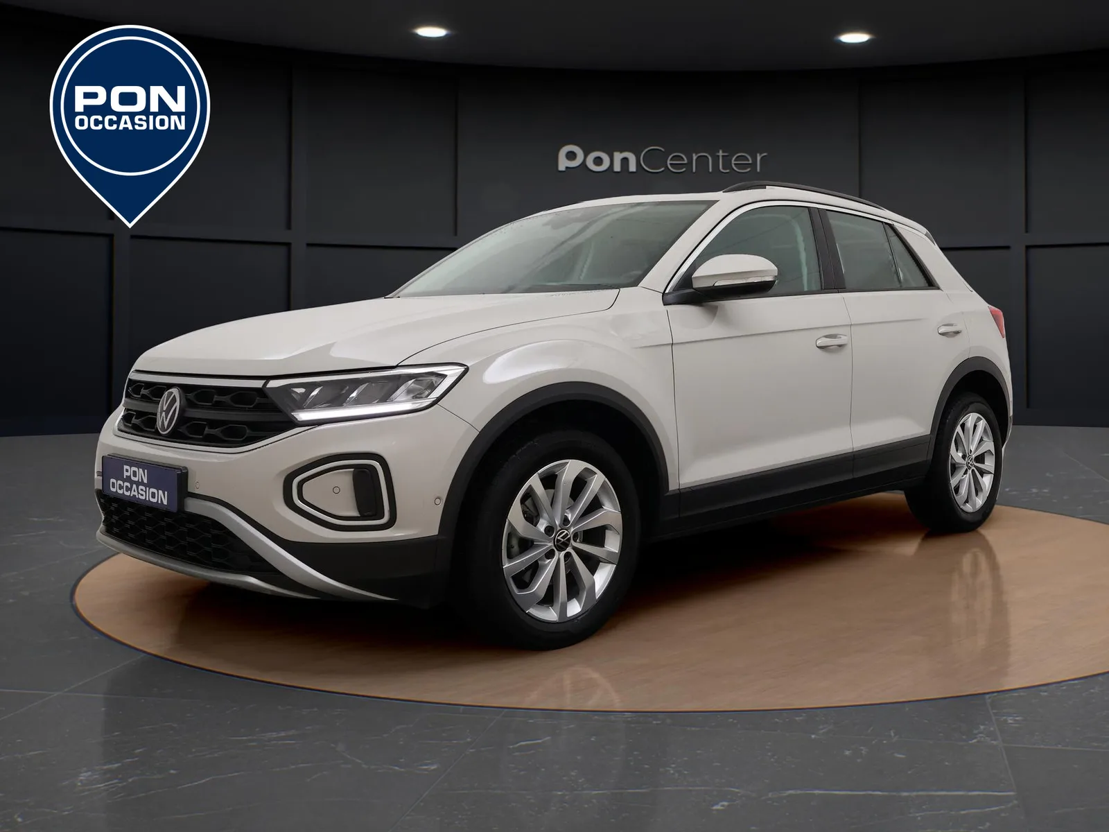 Volkswagen T-Roc (2023) — foto 1