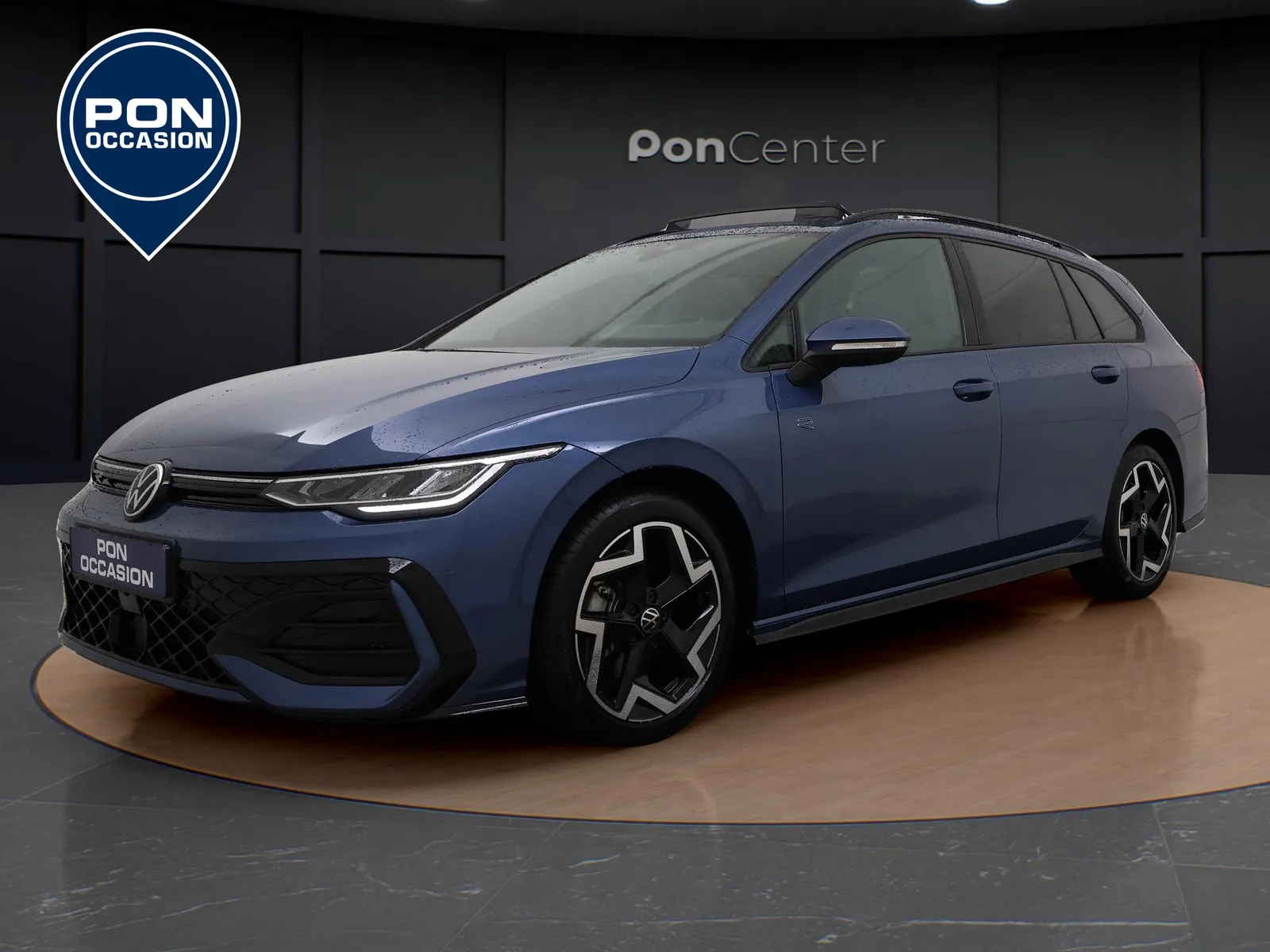 Volkswagen Golf (2025) — foto 1