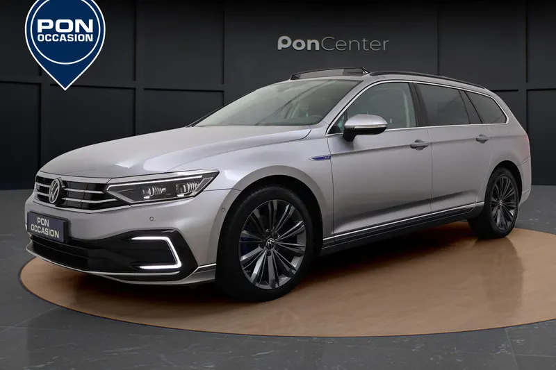 Volkswagen Passat (2023)