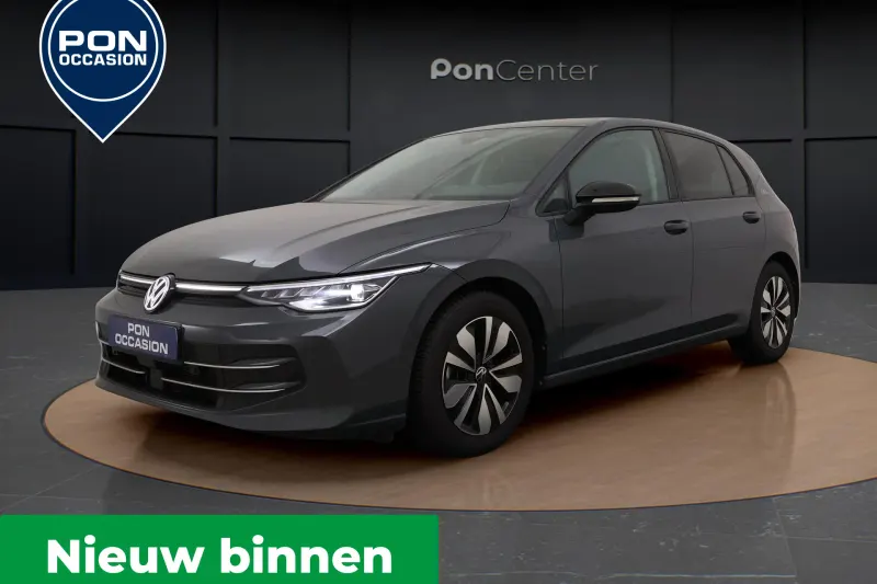Volkswagen Golf (2025)