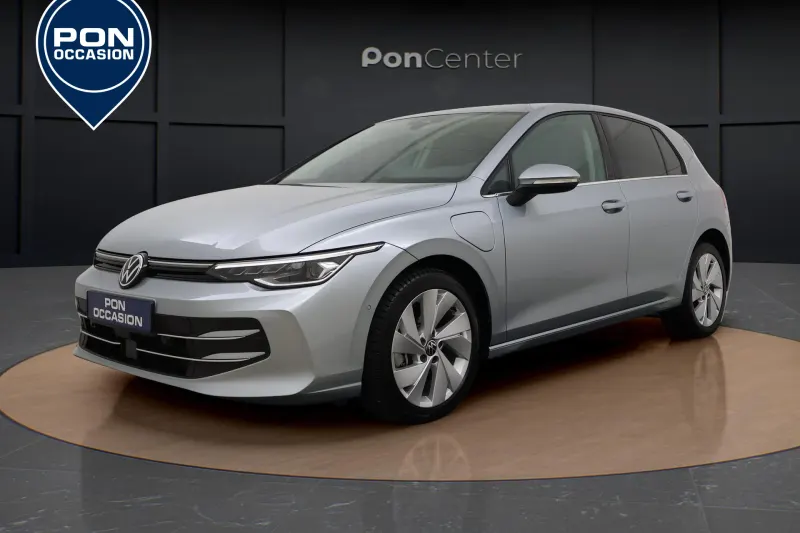 Volkswagen Golf (2025)
