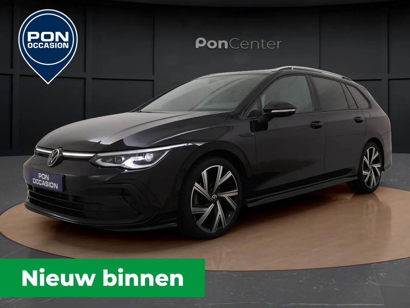 Volkswagen Golf (2023) — foto 1