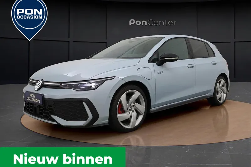 Volkswagen Golf (2025)