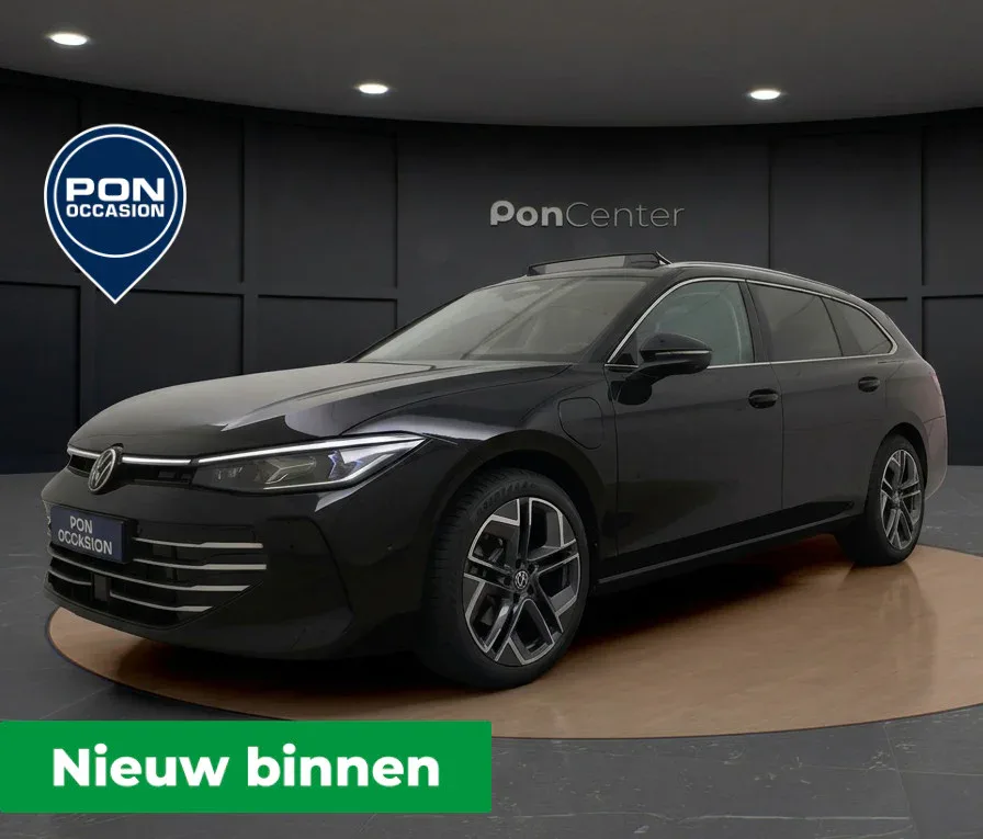Volkswagen Passat (2025) — foto 1