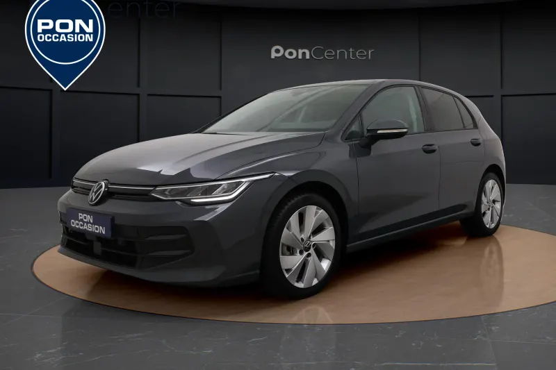 Volkswagen Golf (2024)