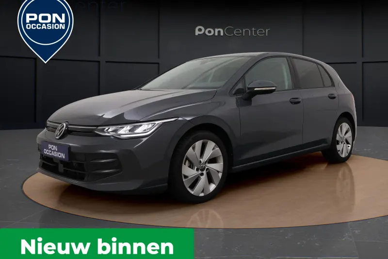 Volkswagen Golf (2024)