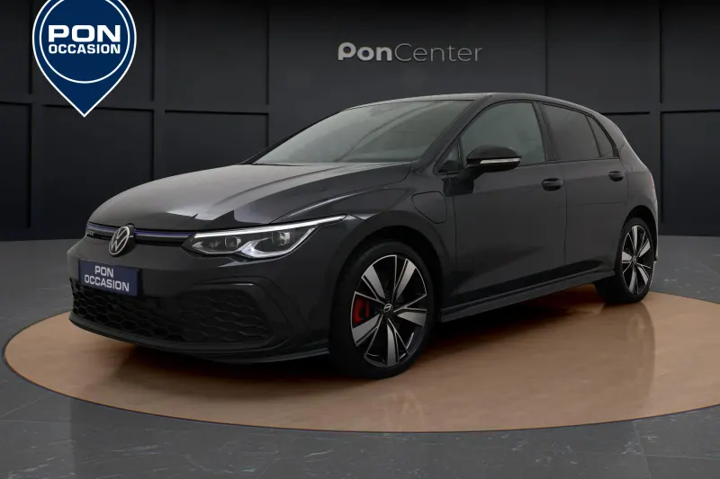 Volkswagen Golf (2022)