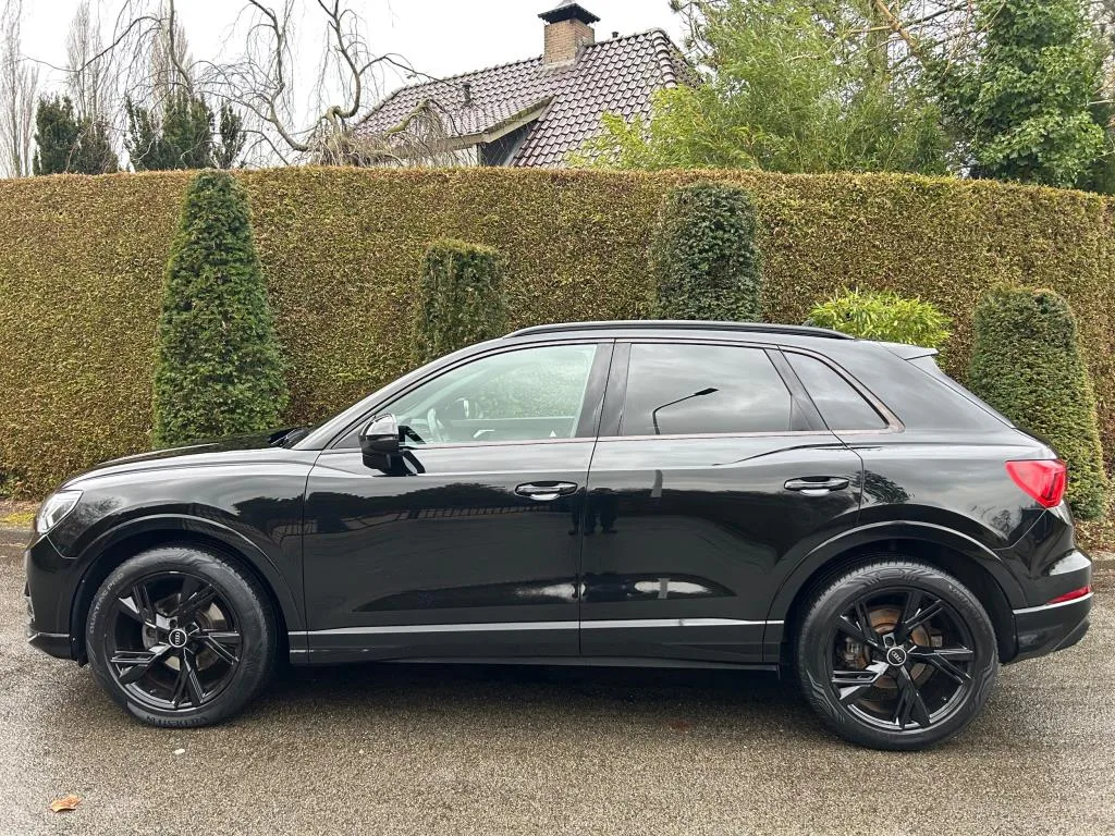 Audi Q3 (2019) — foto 1