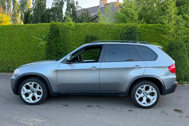 BMW X5 (2008)