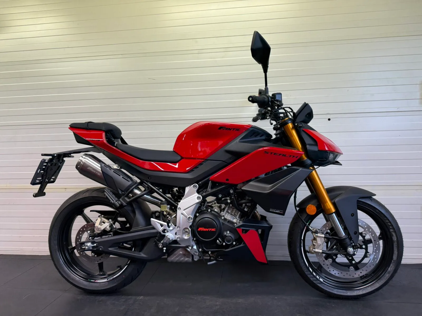 Fantic Stealth 125 (2026) — foto 1