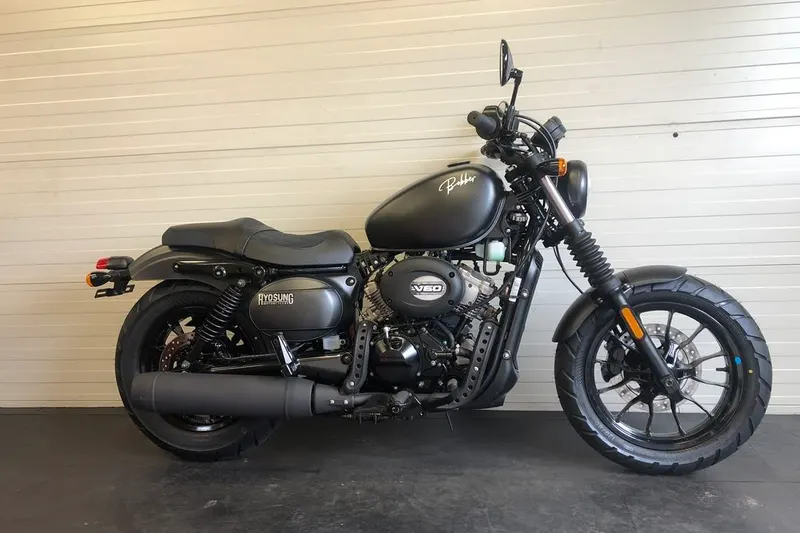Hyosung GV 125 S Black edition (2026)