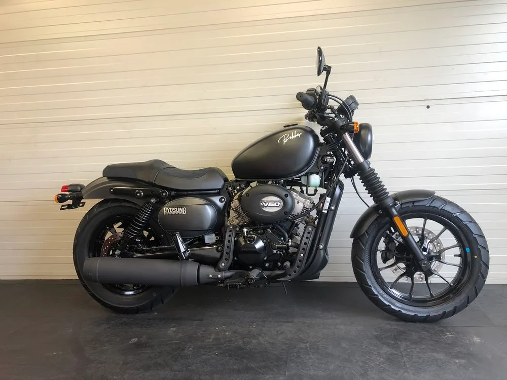 Hyosung GV 125 S Black edition (2026) — foto 1