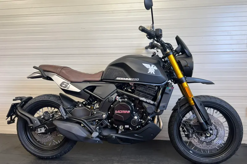 Foto van Moto Morini Seiemmezzo SCR
