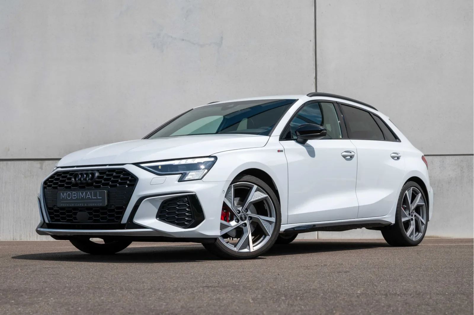 Audi A3 (2023) — foto 1
