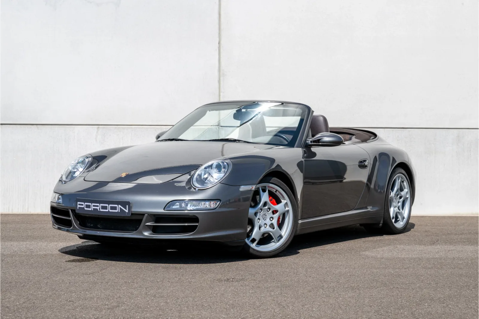 Porsche 911 (2005) — foto 1