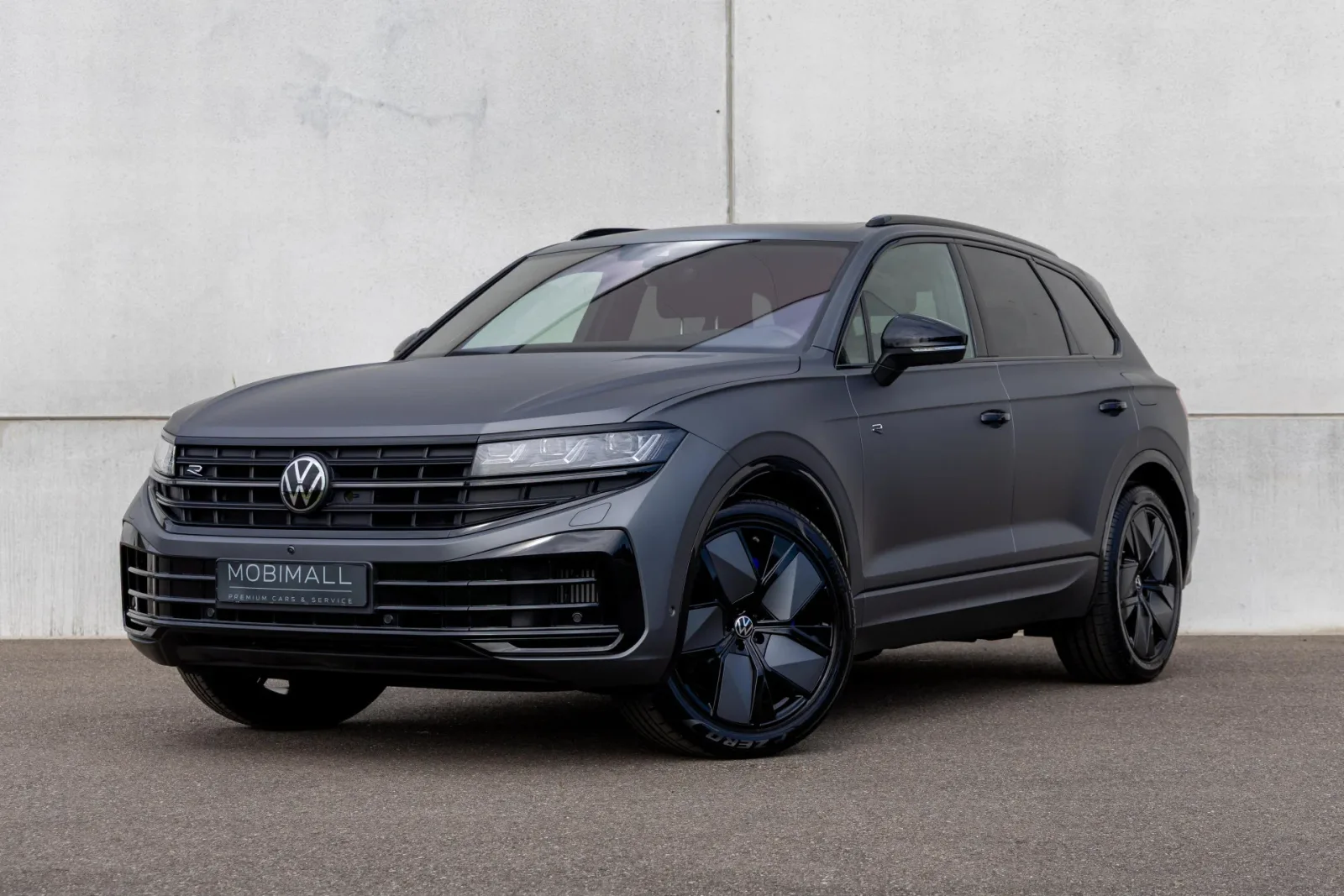 Volkswagen Touareg (2023) — foto 1