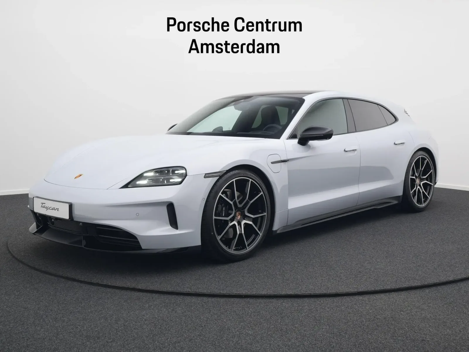 Porsche Taycan (2026) — foto 1