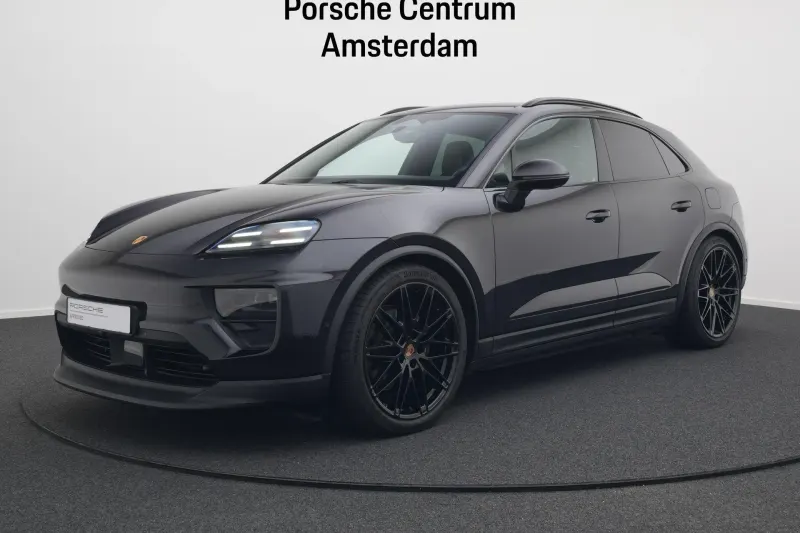 Porsche Macan (2025)