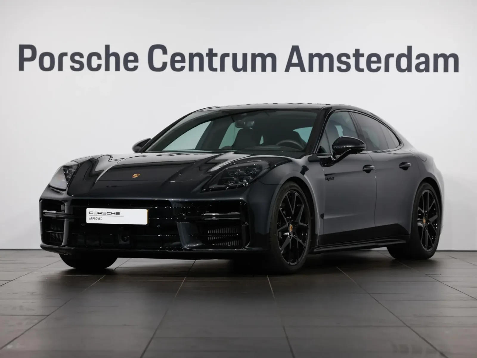 Porsche Panamera (2025) — foto 1