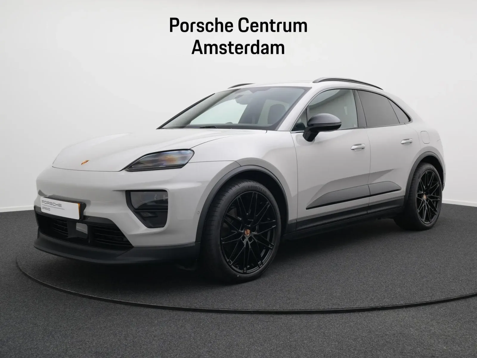 Porsche Macan (2026) — foto 1