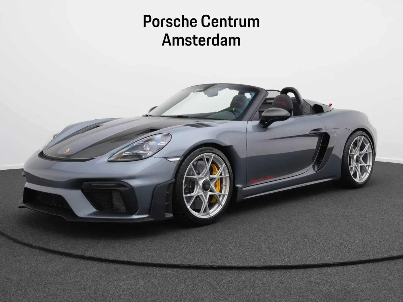 Porsche 718 (2025) — foto 1